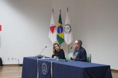 Palestra de Roberto Leher